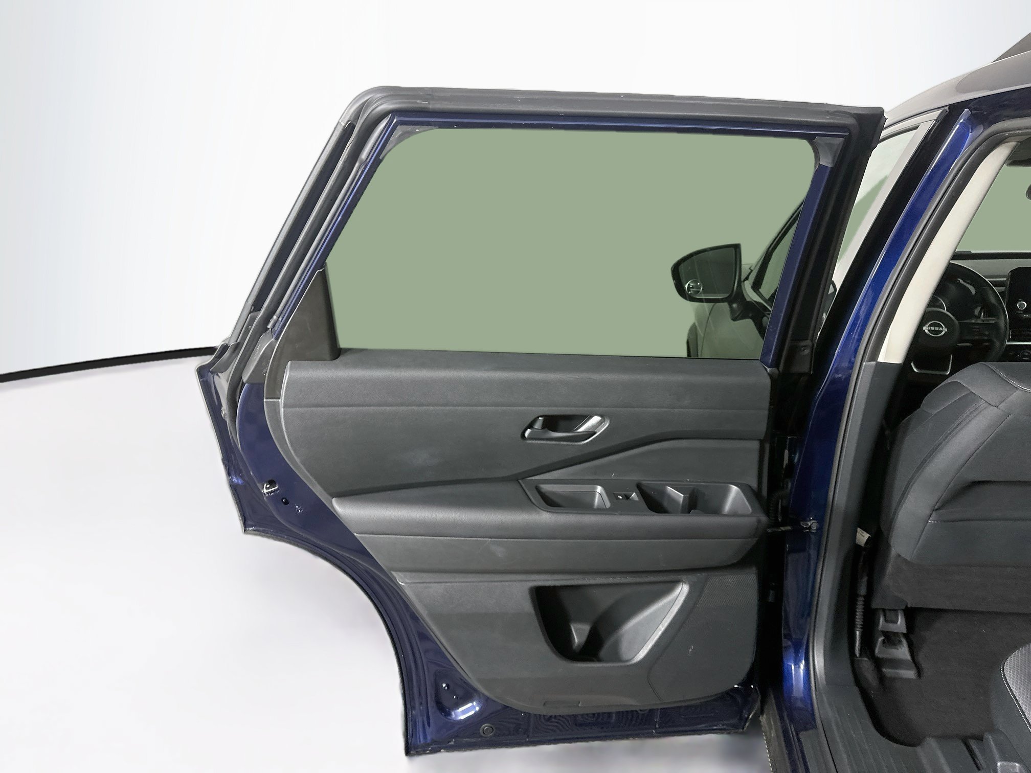 Used 2025 Nissan Pathfinder SV FWD image 25