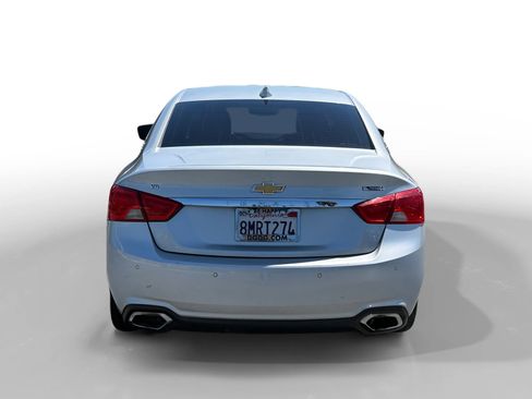 Used 2018 Chevrolet Impala Premier FWD image 4