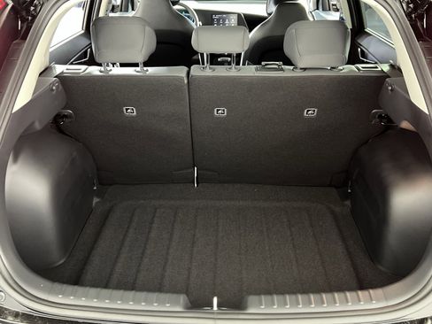New 2026 Kia Niro LX image 24