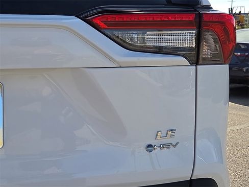 New 2025 Toyota RAV4 LE image 12