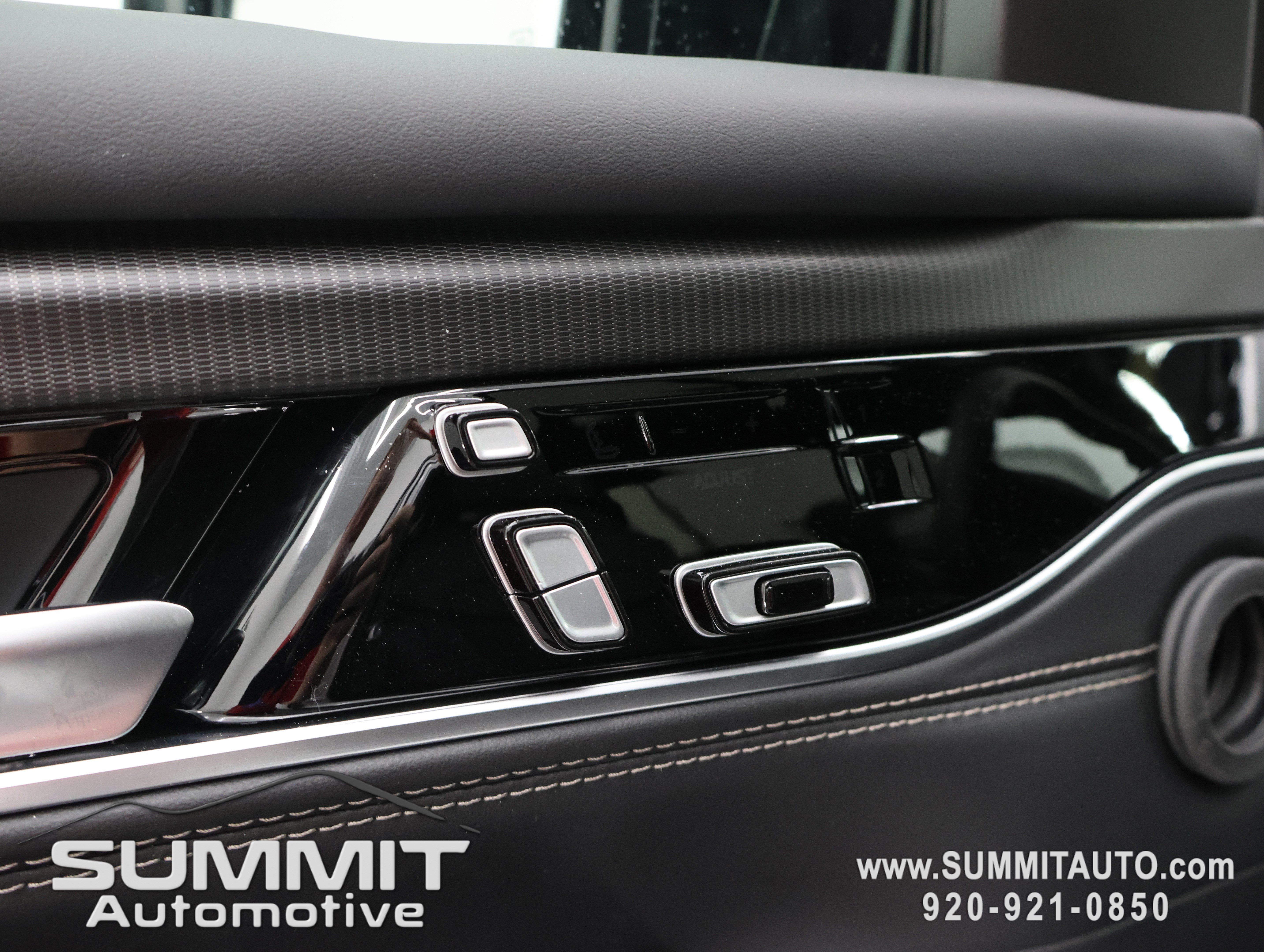 New 2026 Jeep Grand Wagoneer Summit AWD/4WD image 50