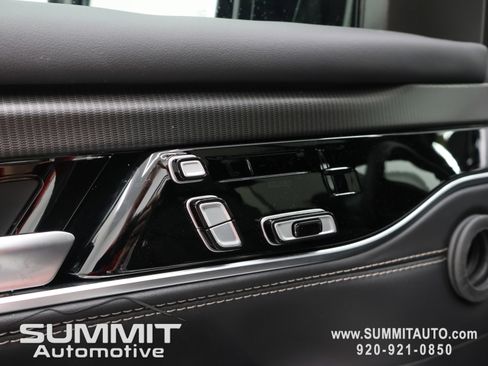 New 2026 Jeep Grand Wagoneer Summit AWD/4WD image 50