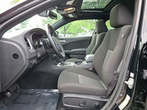 Certified 2023 Dodge Charger SXT w/ Blacktop Package AWD/4WD image 13