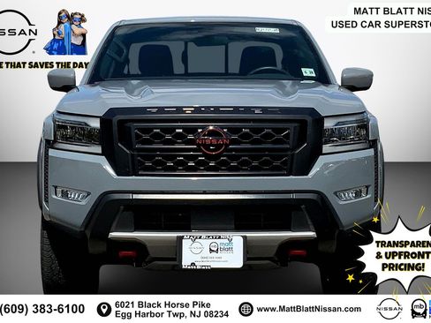 Used 2023 Nissan Frontier PRO-4X w/ Pro Convenience Package AWD/4WD image 2