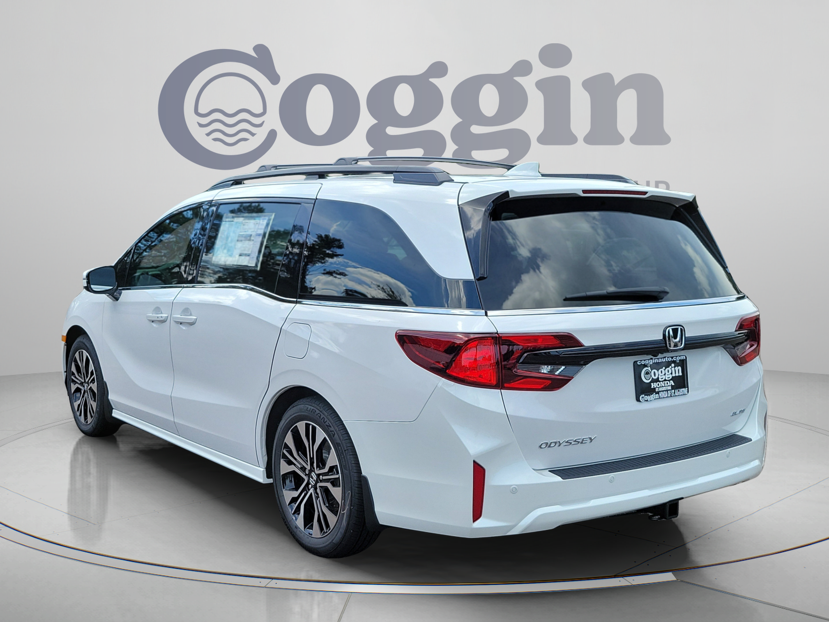 New 2027 Honda Odyssey Elite image 3