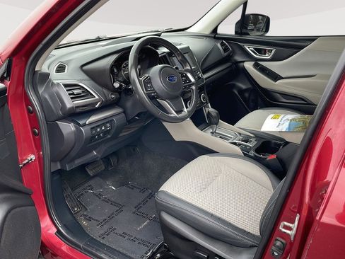 Used 2021 Subaru Forester Premium image 9