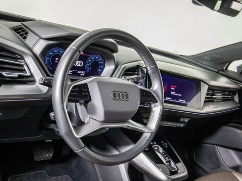 Used 2022 Audi Q4 e-tron Premium Plus AWD/4WD image 17