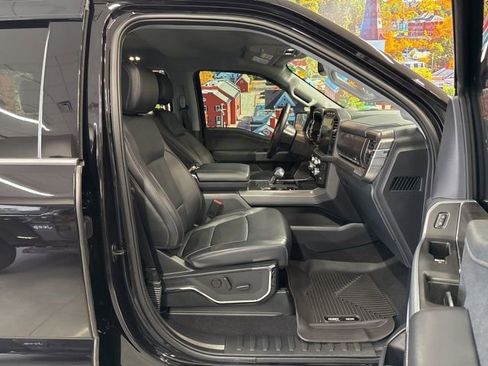 Used 2023 Ford F150 Lariat w/ Trailer Tow Package image 53