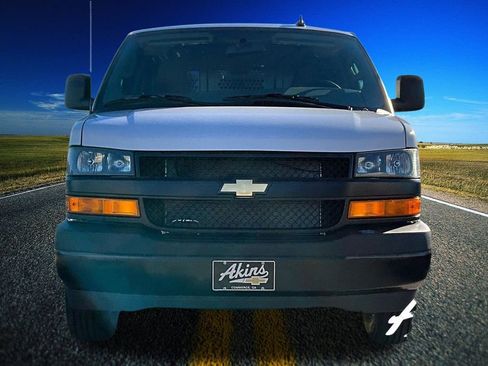 New 2025 Chevrolet Express 2500 Work Van w/ Driver Convenience Package image 22