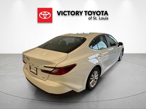 Used 2026 Toyota Camry LE FWD image 3