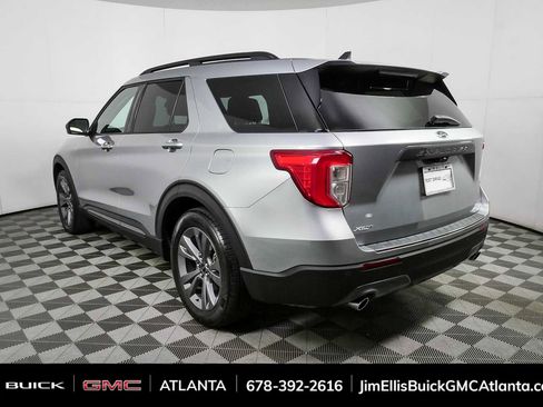Used 2021 Ford Explorer XLT w/ Equipment Group 202A RWD image 27