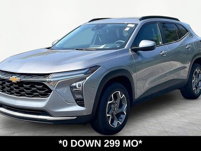 Used 2025 Chevrolet Trax LT