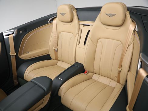 New 2026 Bentley Continental GTC AWD/4WD image 26