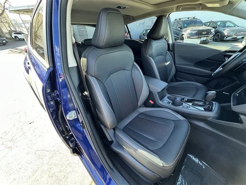 Certified 2025 Subaru Crosstrek 2.5i Limited w/ Crosstrek Mirror Package image 15