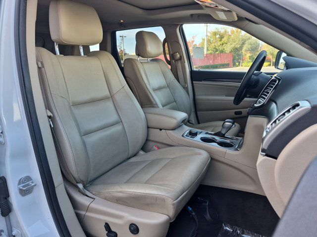 Used 2019 Jeep Grand Cherokee Limited w/ Trailer Tow Group IV AWD/4WD image 21
