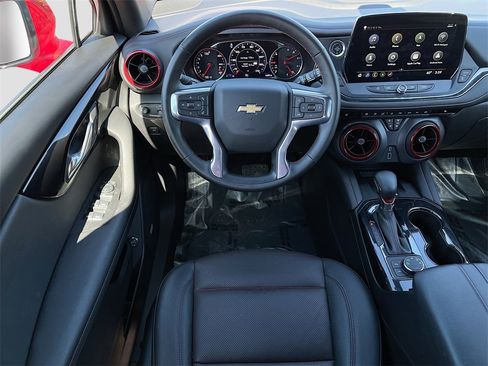 Used 2024 Chevrolet Blazer RS image 21
