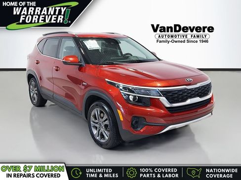 Used 2021 Kia Seltos S AWD/4WD image 1