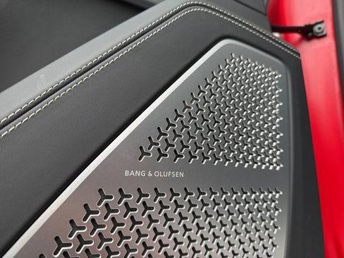 Used 2020 Lamborghini Urus image 14