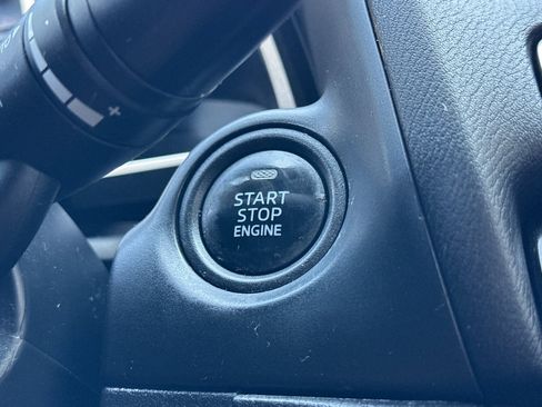 Used 2016 MAZDA MAZDA3 i Sport w/ Preferred Equipment Package image 23