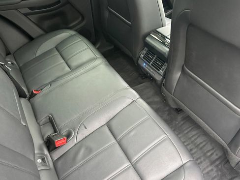 Certified 2025 Land Rover Range Rover Evoque Dynamic SE image 30