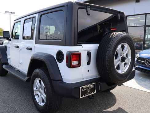 Used 2020 Jeep Wrangler Unlimited Sport S image 3