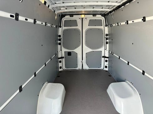 New 2026 Mercedes-Benz Sprinter 3500 image 21