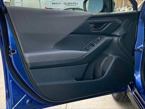 Certified 2025 Subaru Crosstrek 2.0i Premium image 10