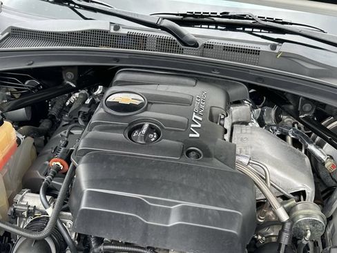 Used 2019 Chevrolet Camaro LT RWD image 29