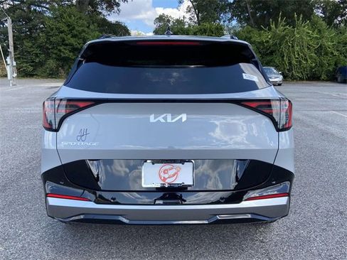 New 2026 Kia Sportage SX image 3