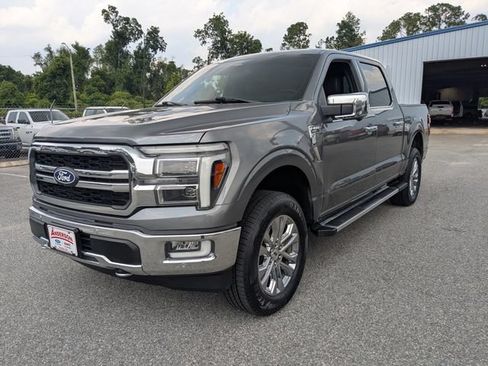 Used 2024 Ford F150 Lariat w/ Equipment Group 502A High AWD/4WD image 7