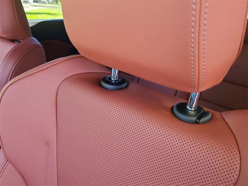 New 2026 BMW X1 M35i w/ Technology Package image 19