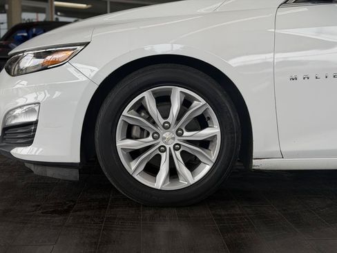 Used 2019 Chevrolet Malibu LT FWD image 16