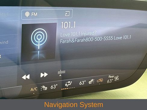 Used 2025 Buick Enclave Preferred FWD image 6