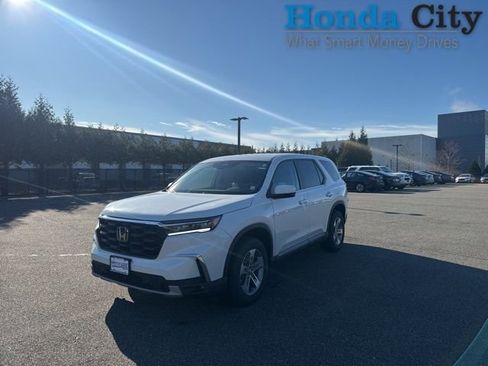 New 2025 Honda Pilot EX-L image 1
