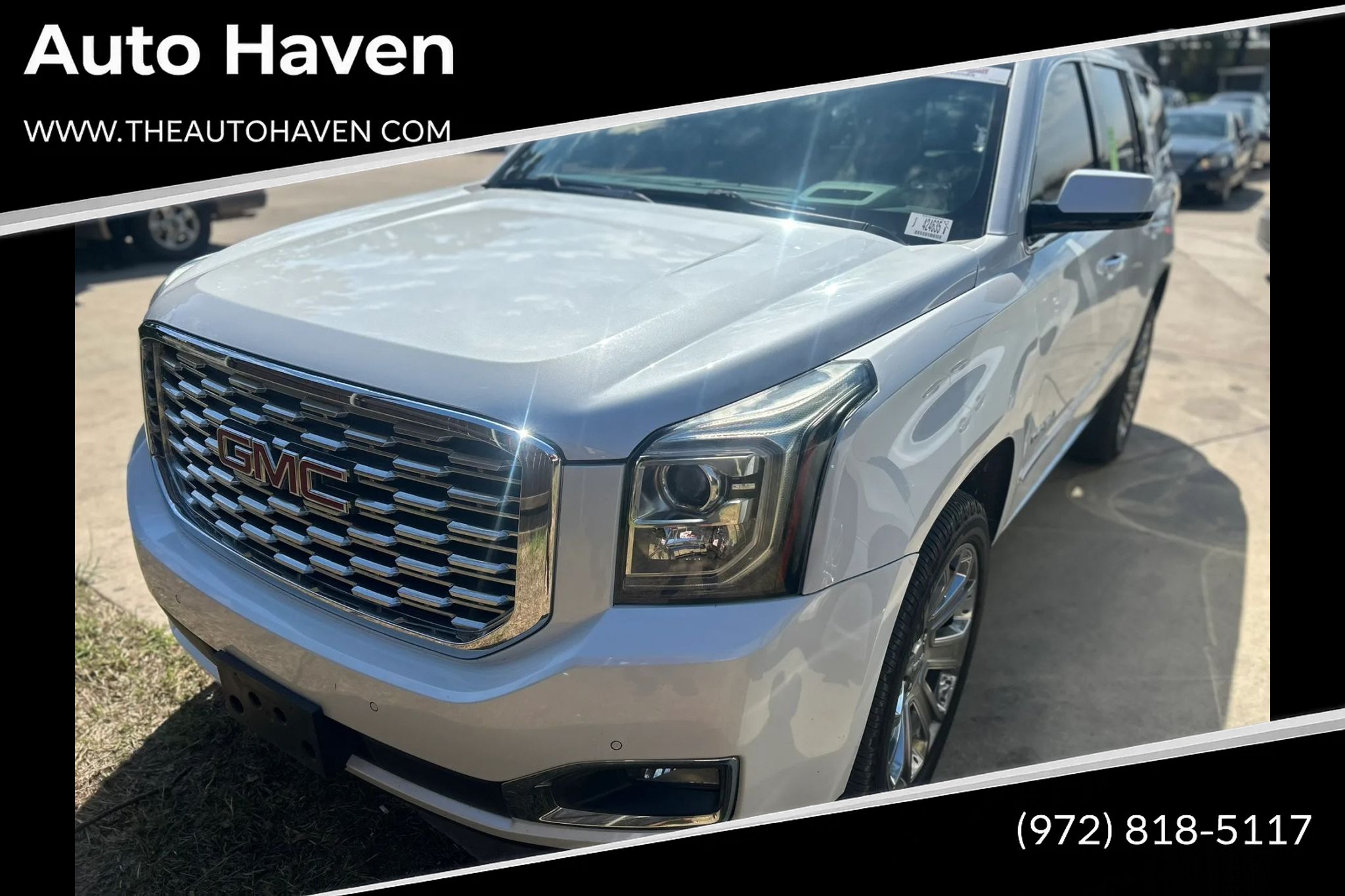 Used 2018 GMC Yukon Denali w/ Open Road Package AWD/4WD image 1