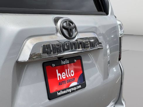 Used 2018 Toyota 4Runner Limited AWD/4WD image 24