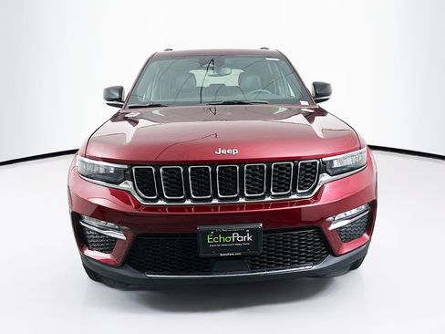 Used 2024 Jeep Grand Cherokee Limited image 2