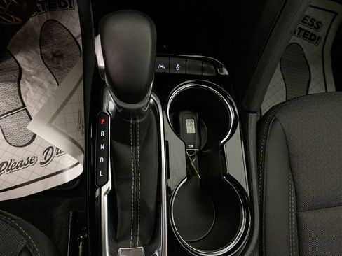 Certified 2023 Buick Encore GX Select image 19