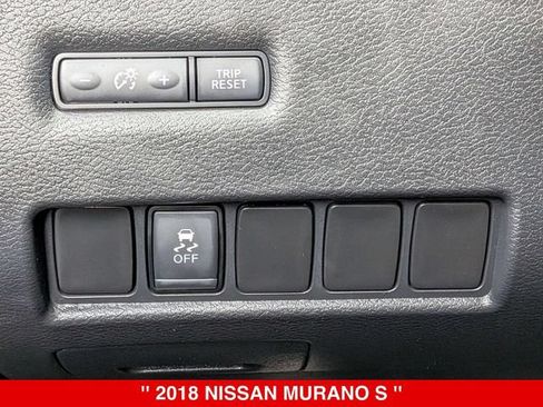 Used 2018 Nissan Murano S AWD/4WD image 18