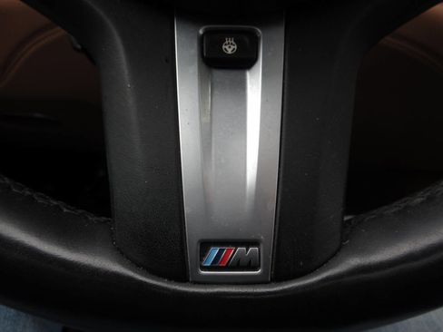 Used 2020 BMW 740i xDrive w/ M Sport Package image 30