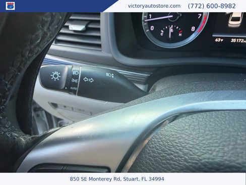 Used 2019 Hyundai Sonata Limited w/ Ultimate Package 04 image 17