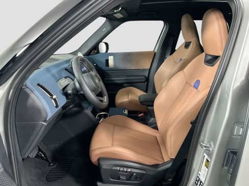 Certified 2025 MINI Cooper Countryman S w/ Comfort Package Max image 20