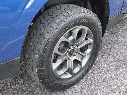 Used 2023 Ford Maverick XLT FWD image 9