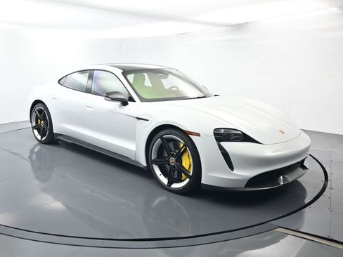 Certified 2020 Porsche Taycan Turbo S image 17