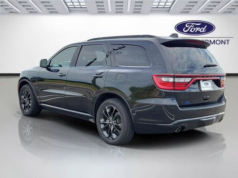 Used 2023 Dodge Durango R/T w/ Blacktop Package AWD/4WD image 3