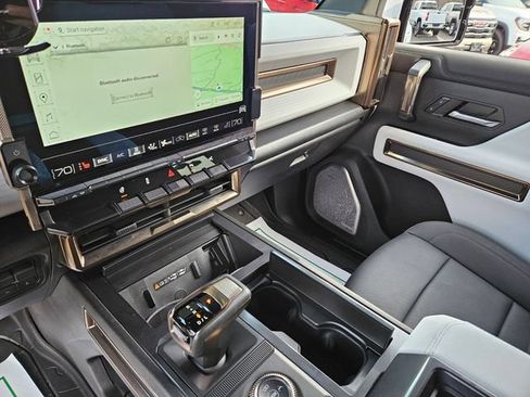 Used 2024 GMC Hummer EV 3X AWD/4WD image 30