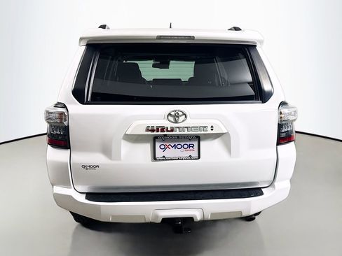 Used 2023 Toyota 4Runner SR5 Premium w/ Moonroof Package AWD/4WD image 6