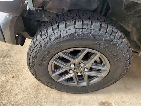 Used 2024 Jeep Wrangler Sport AWD/4WD image 8