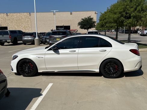 Used 2020 Mercedes-Benz C 63 AMG S image 2