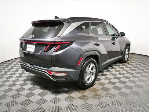 Used 2022 Hyundai Tucson SEL w/ Cargo Package FWD image 3